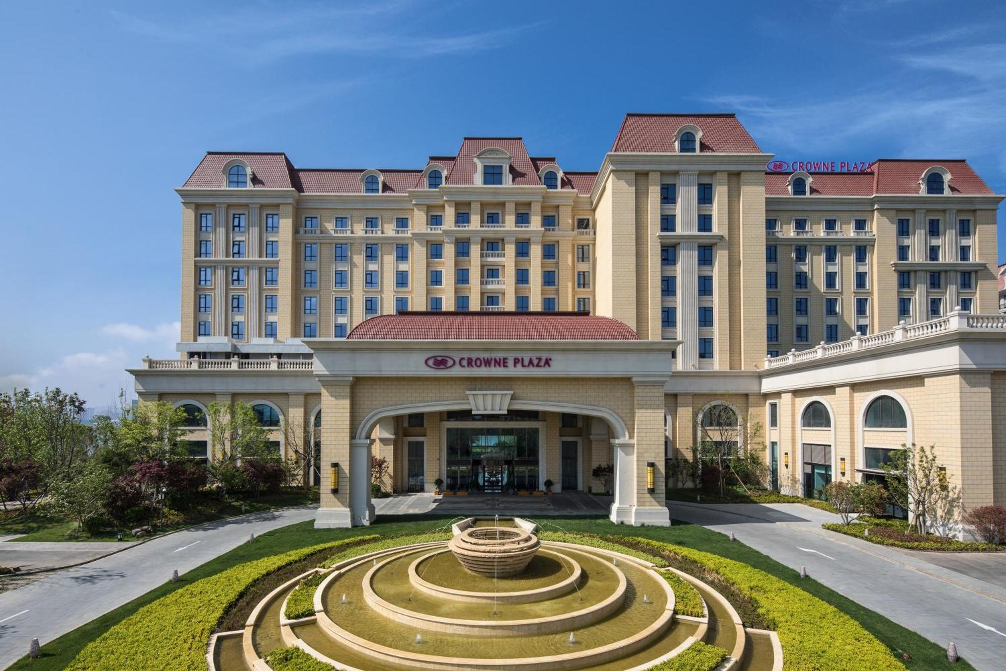 Crowne Plaza Qingdaoorientalmoviemetropolis By Ihg Hotel Luaran gambar